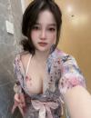 大胸嫩妹
