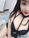 大奶露露
