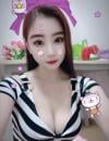 练瑜伽小姐姐