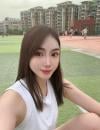 白云运动型韩系美女