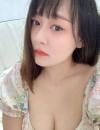大乃白皙小姐姐